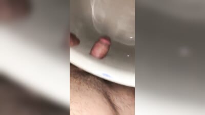 GlennKlaubergirthyg fucks a chair?
