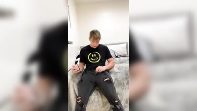 Hungodey viral Fansly streamer nude movie